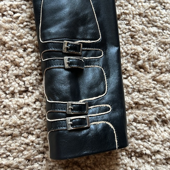 Harley Davidson Genuine Leather Motorcycle Jacket - Picture 3 of 6